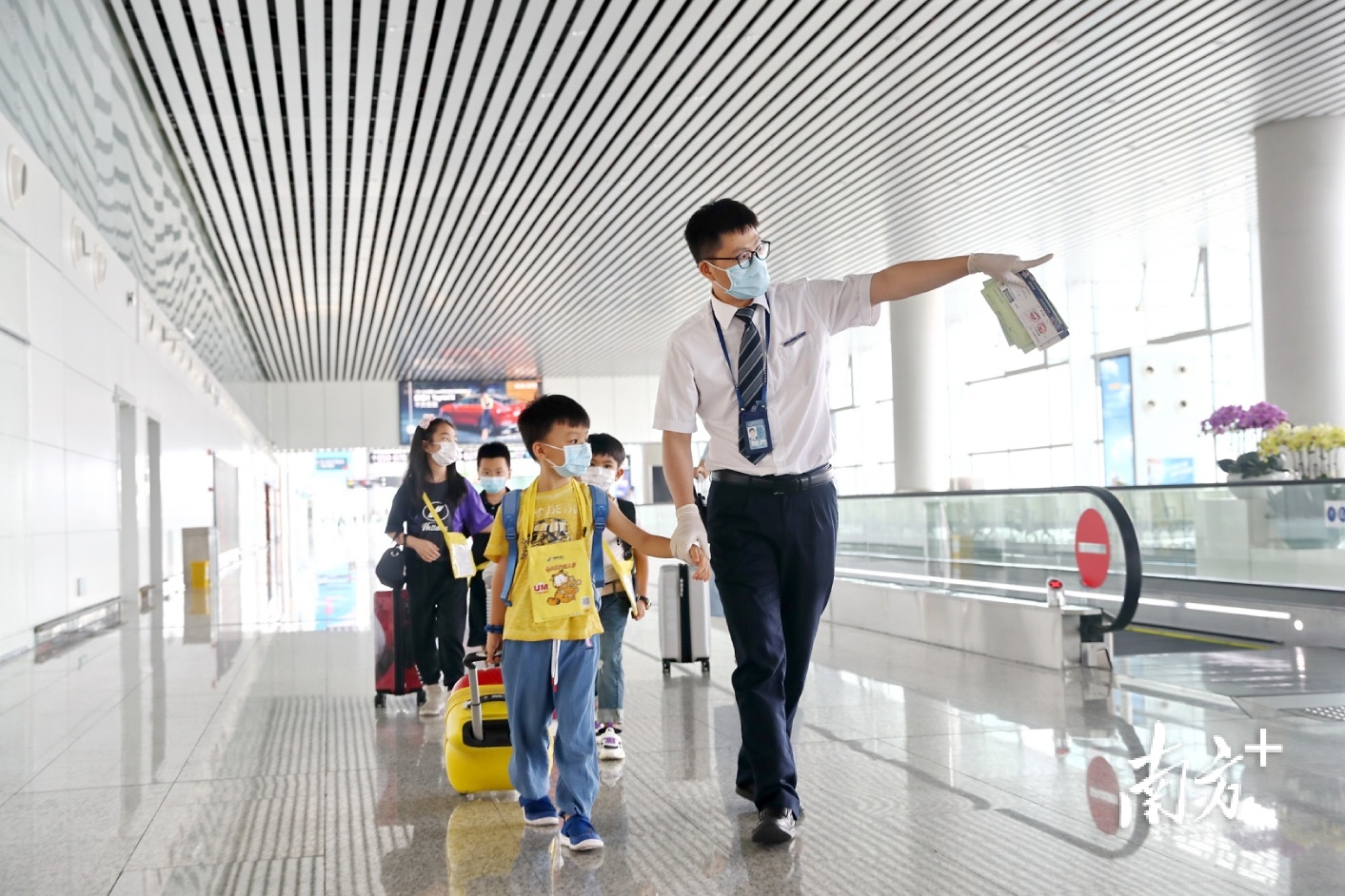 南航深圳增班海口三亚航线，无陪儿童这样买票